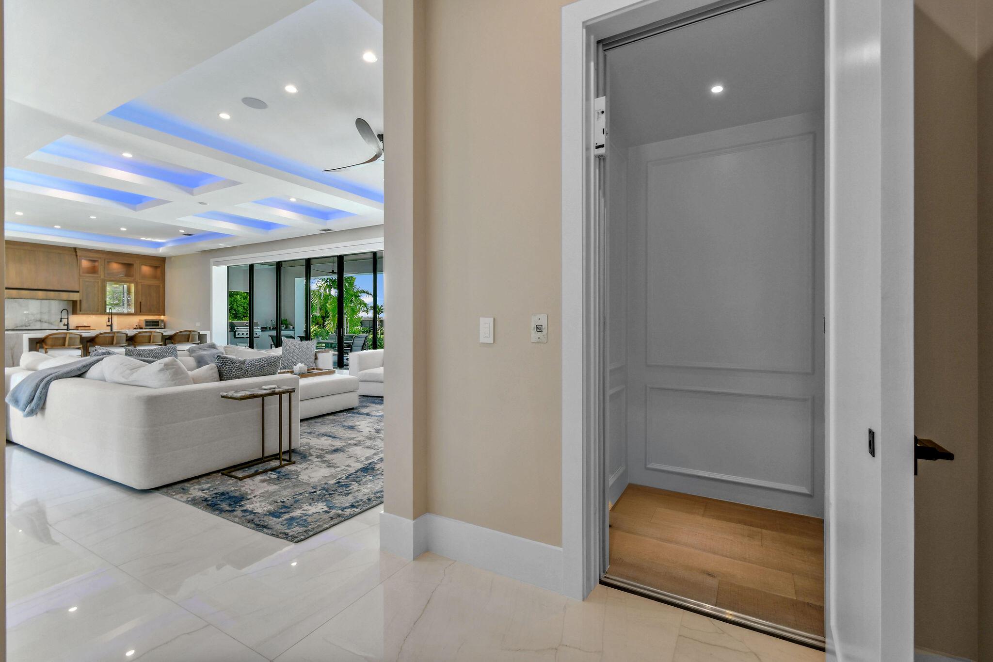 PALM BEACH ISLES 2 - Residential