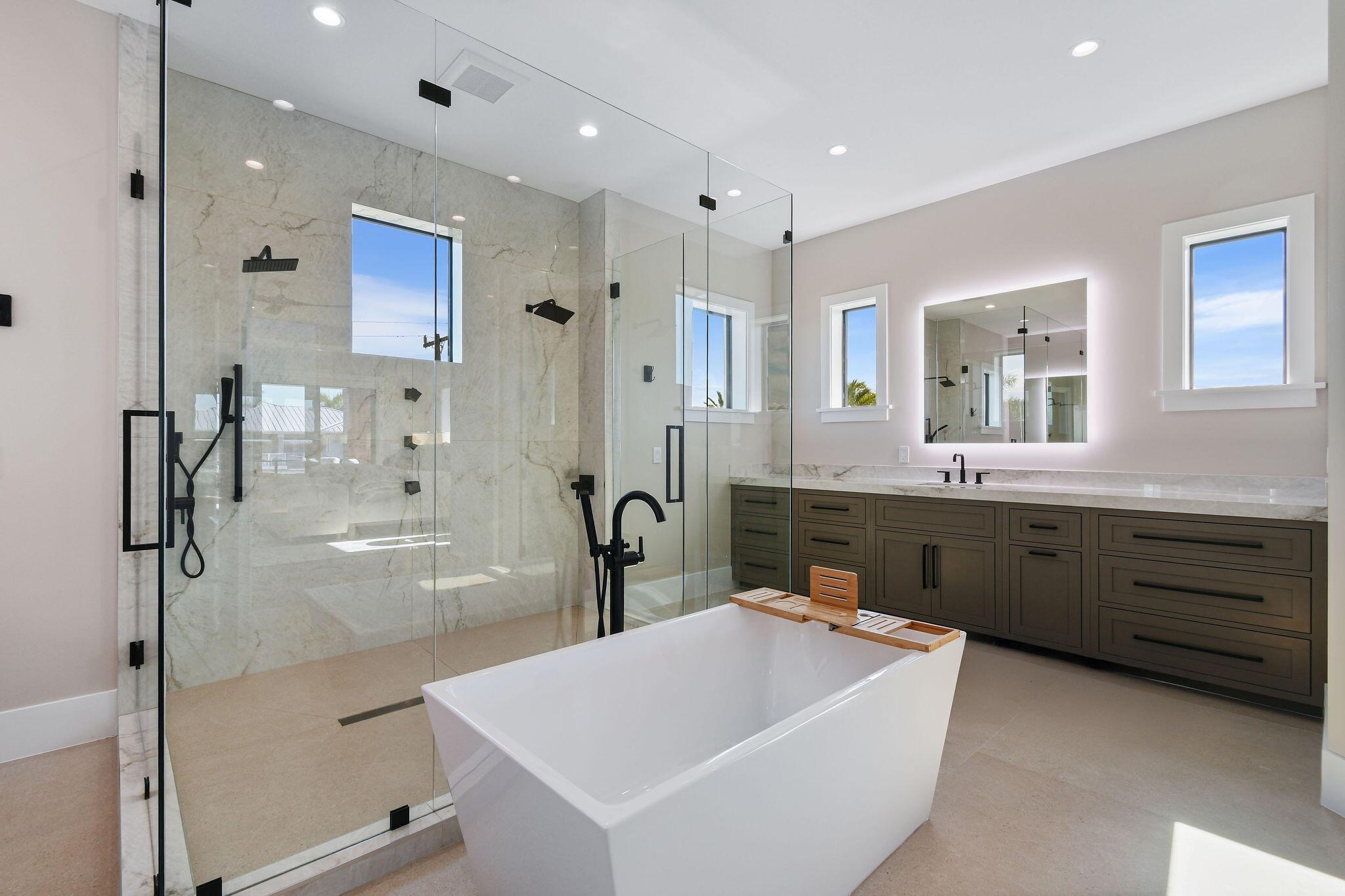 PALM BEACH ISLES 2 - Residential