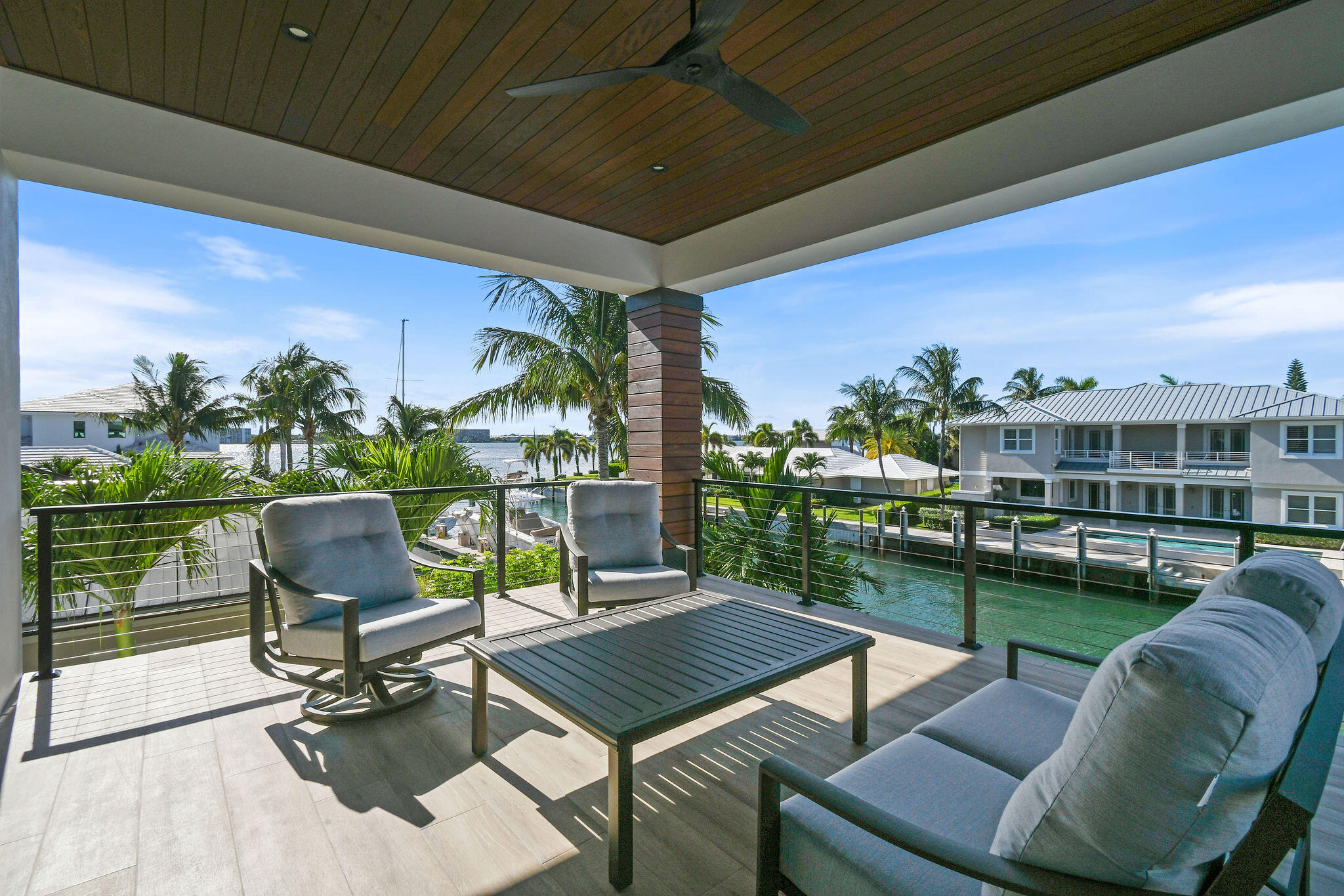 PALM BEACH ISLES 2 - Residential