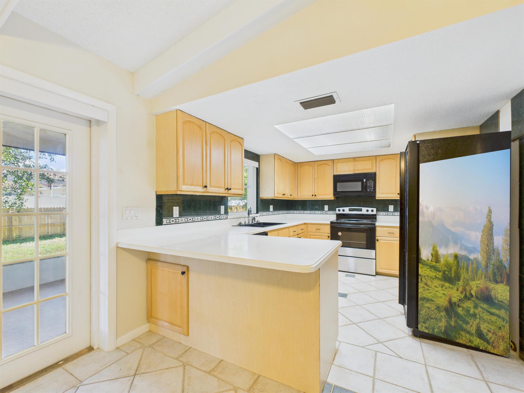 HEALTHLAND SUBDIVISION - Residential Lease