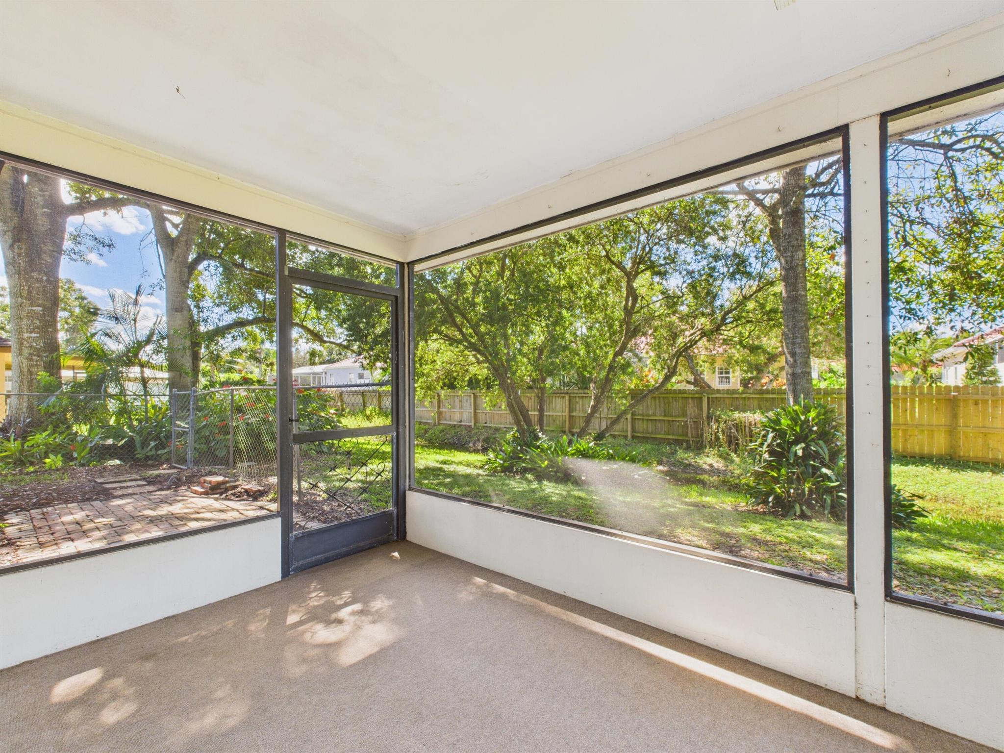 HEALTHLAND SUBDIVISION - Residential Lease