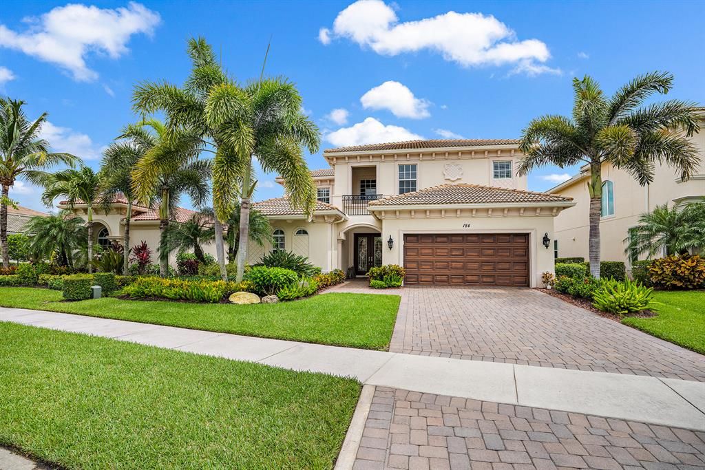 Photo of 184 Carina Drive, Jupiter, FL 33478 (MLS # R10737657)