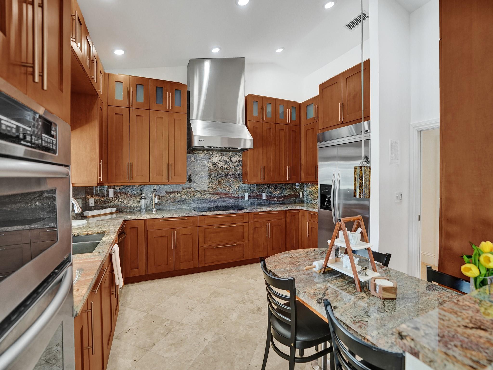 Bel Lido - Residential