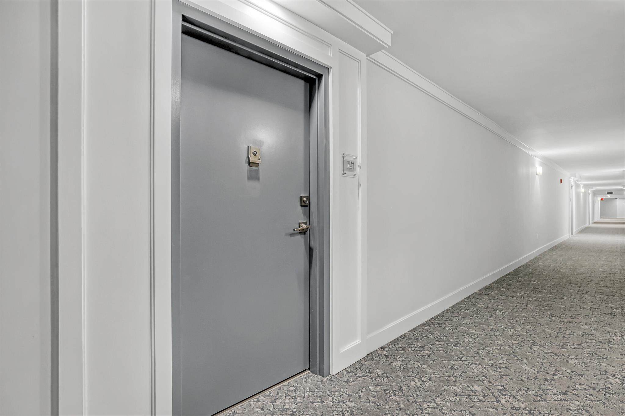 BARCLAY CONDO - Residential Lease
