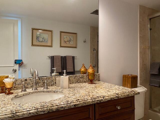 BARCLAY CONDO - Residential Lease