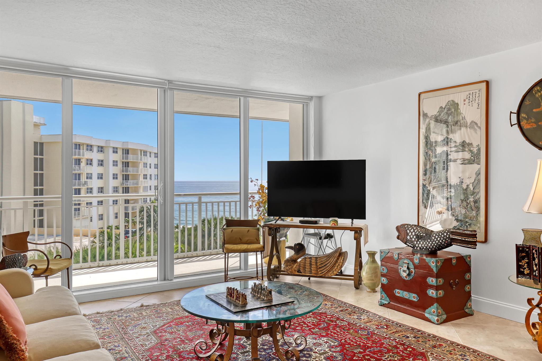BARCLAY CONDO - Residential Lease