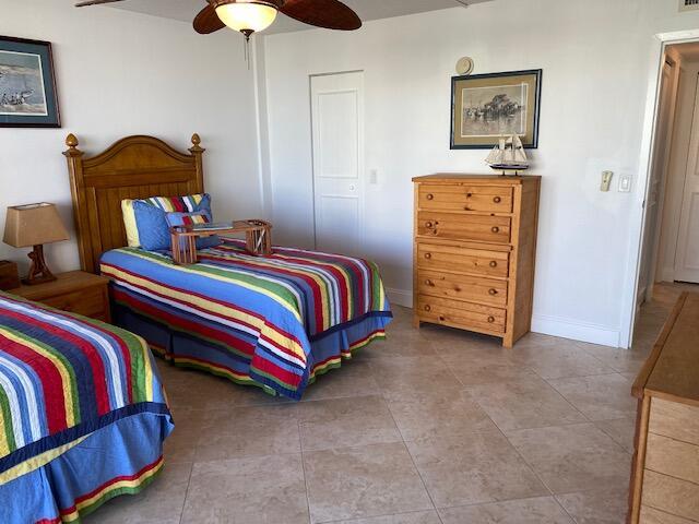 BARCLAY CONDO - Residential Lease