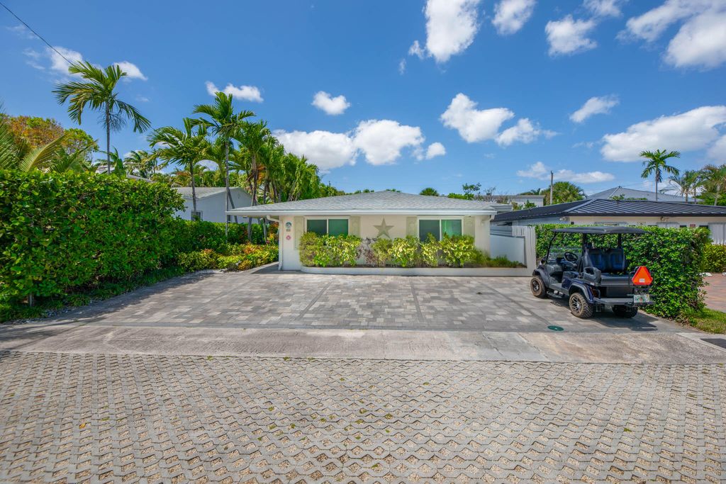 Photo of 1635 NE 5th Court #C, Fort Lauderdale, FL 33301 (MLS # B26018766)