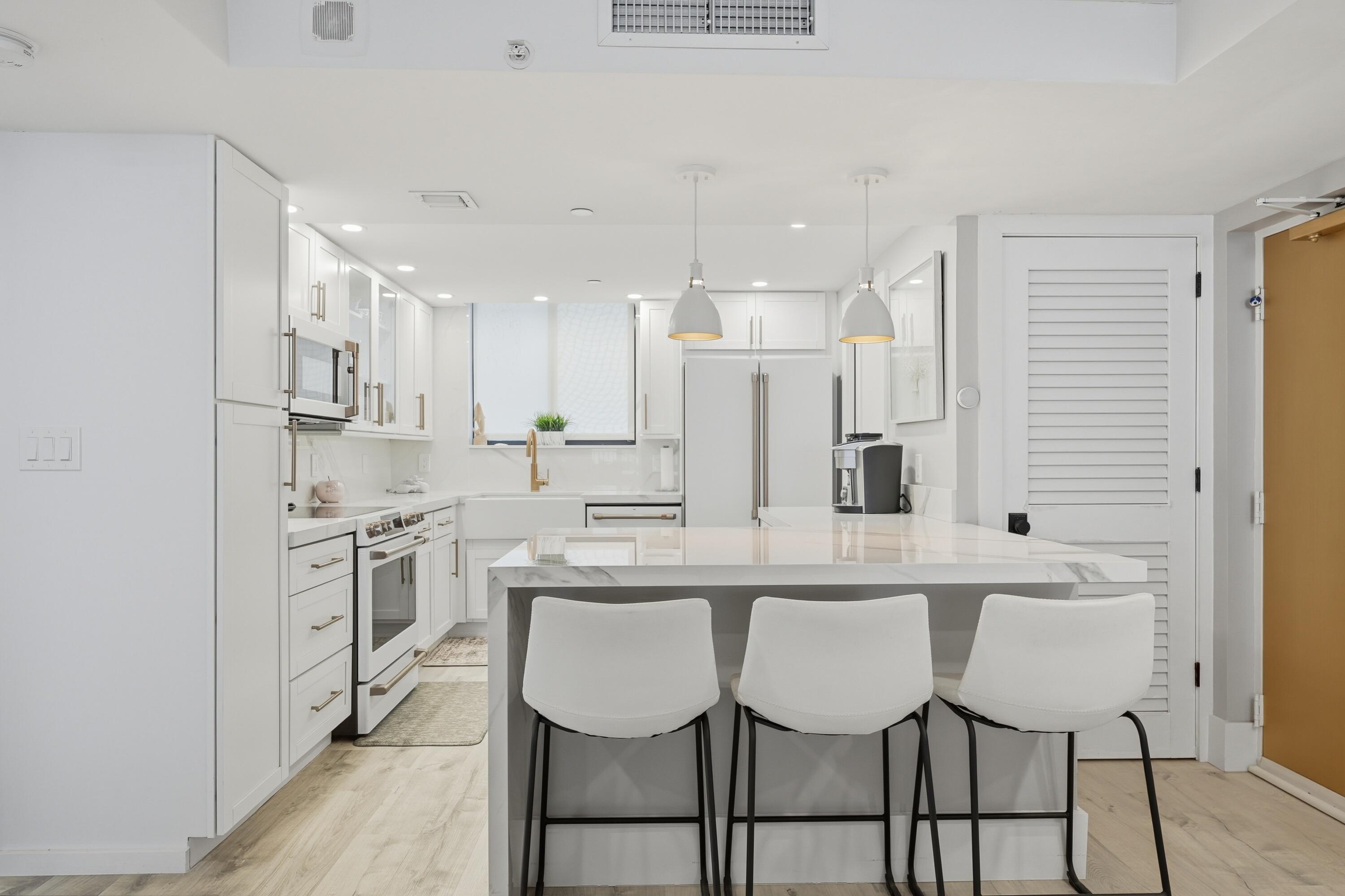 OCEAN TRAIL CONDO I - Residential