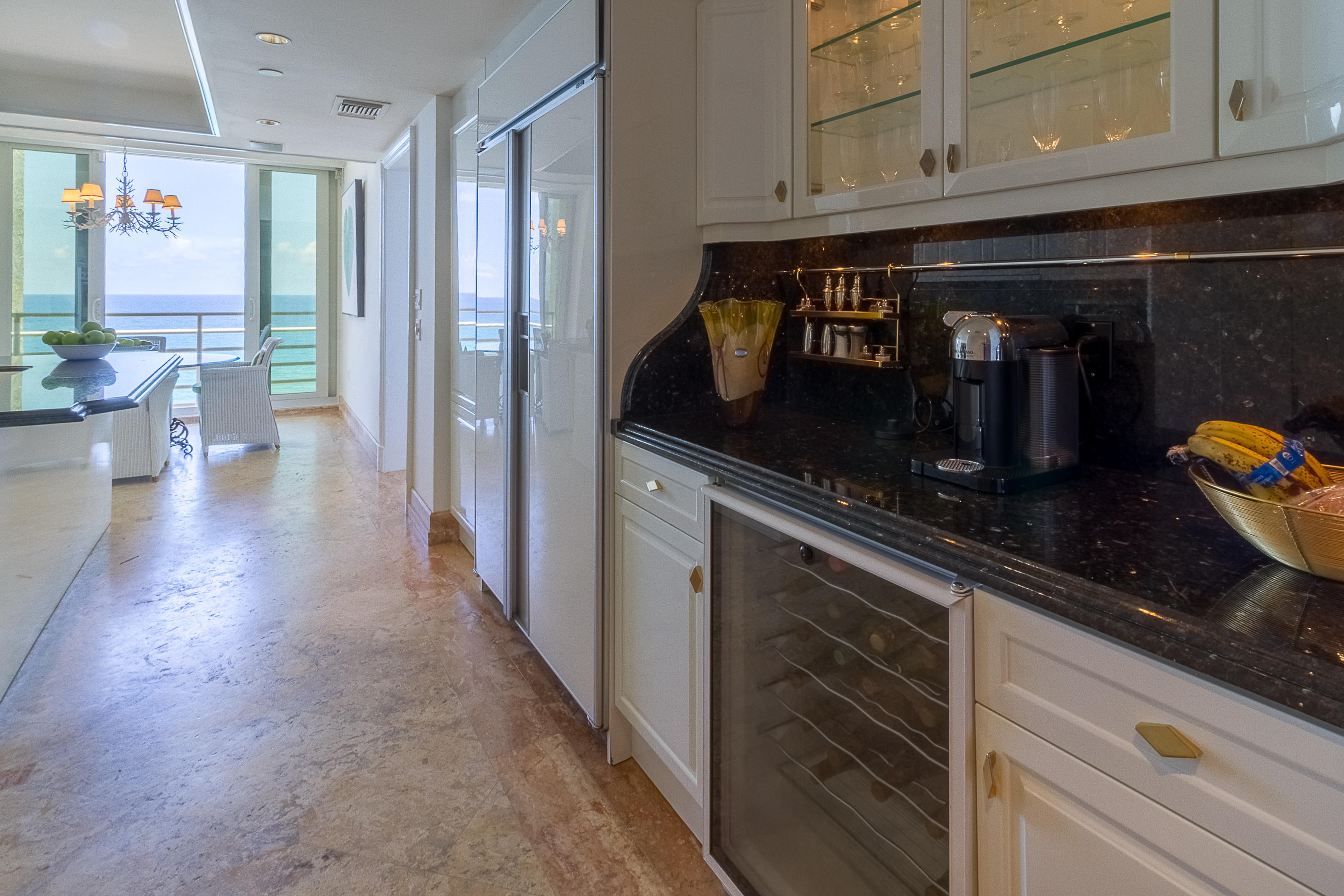 PRESIDENTIAL PLACE - Residential