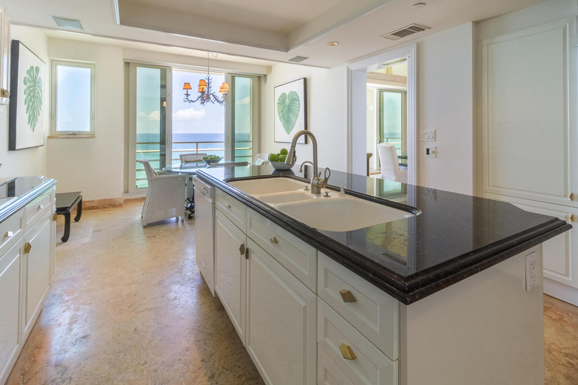 PRESIDENTIAL PLACE - Residential