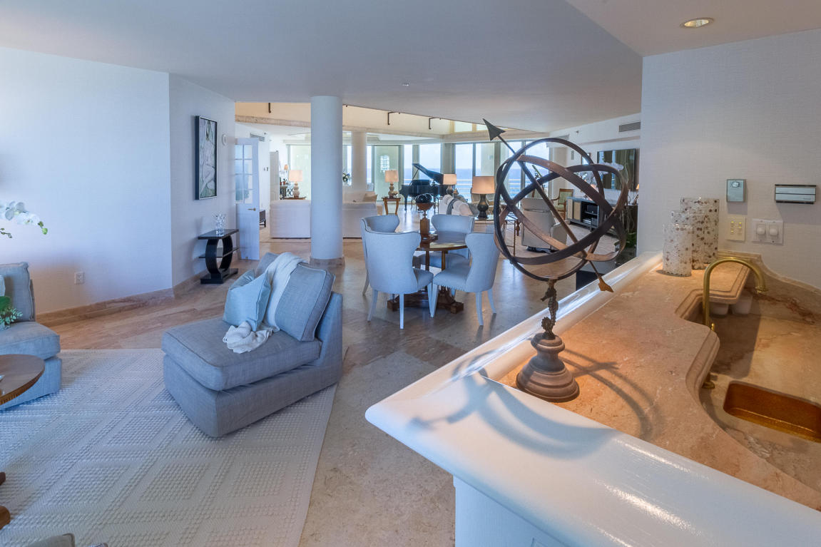 PRESIDENTIAL PLACE - Residential