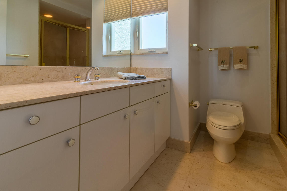 PRESIDENTIAL PLACE - Residential