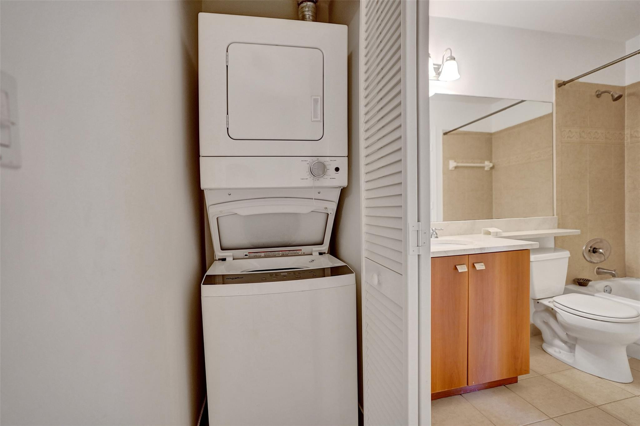 BAHIA AT DELRAY CONDO - Residential