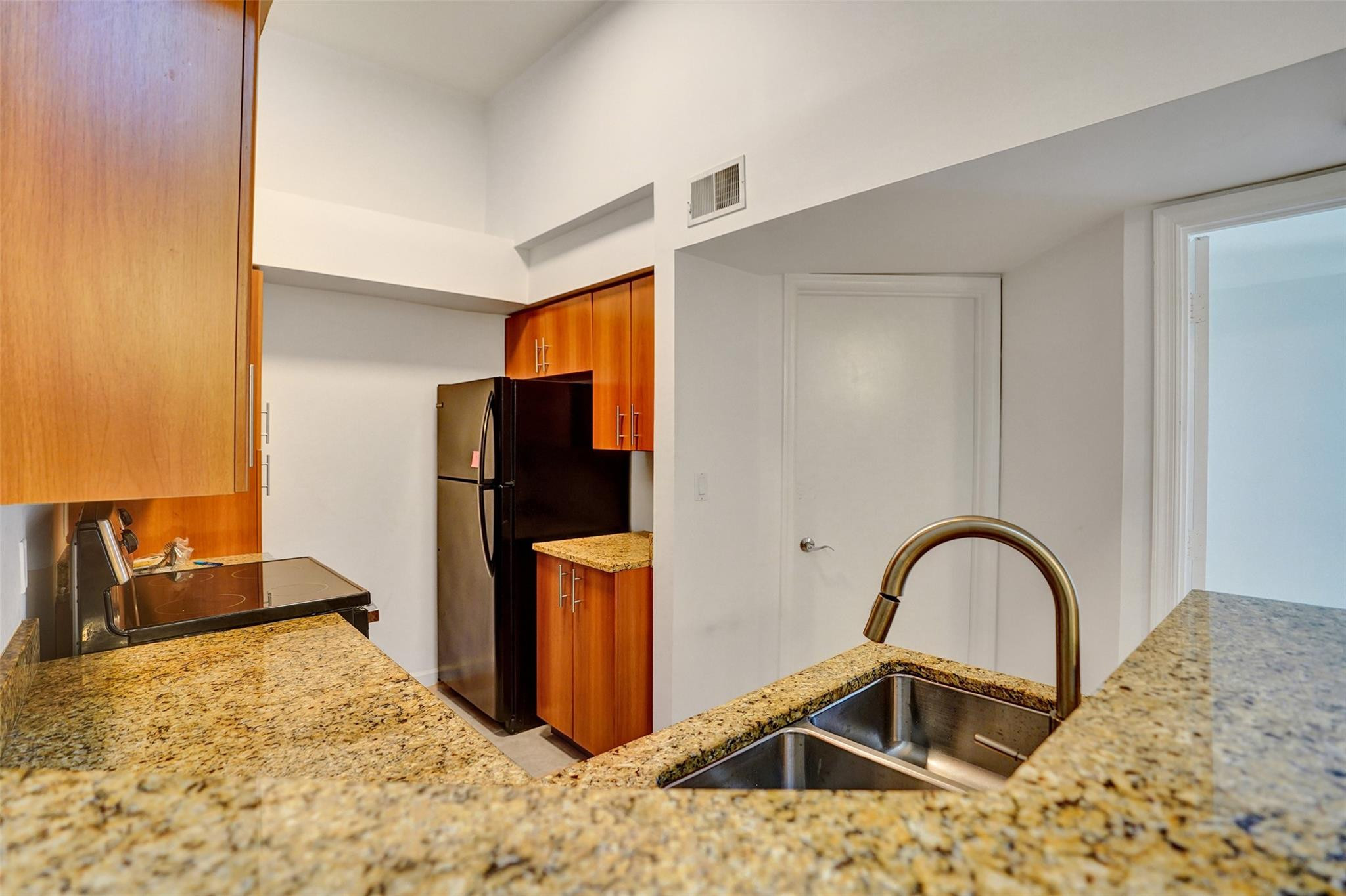 BAHIA AT DELRAY CONDO - Residential