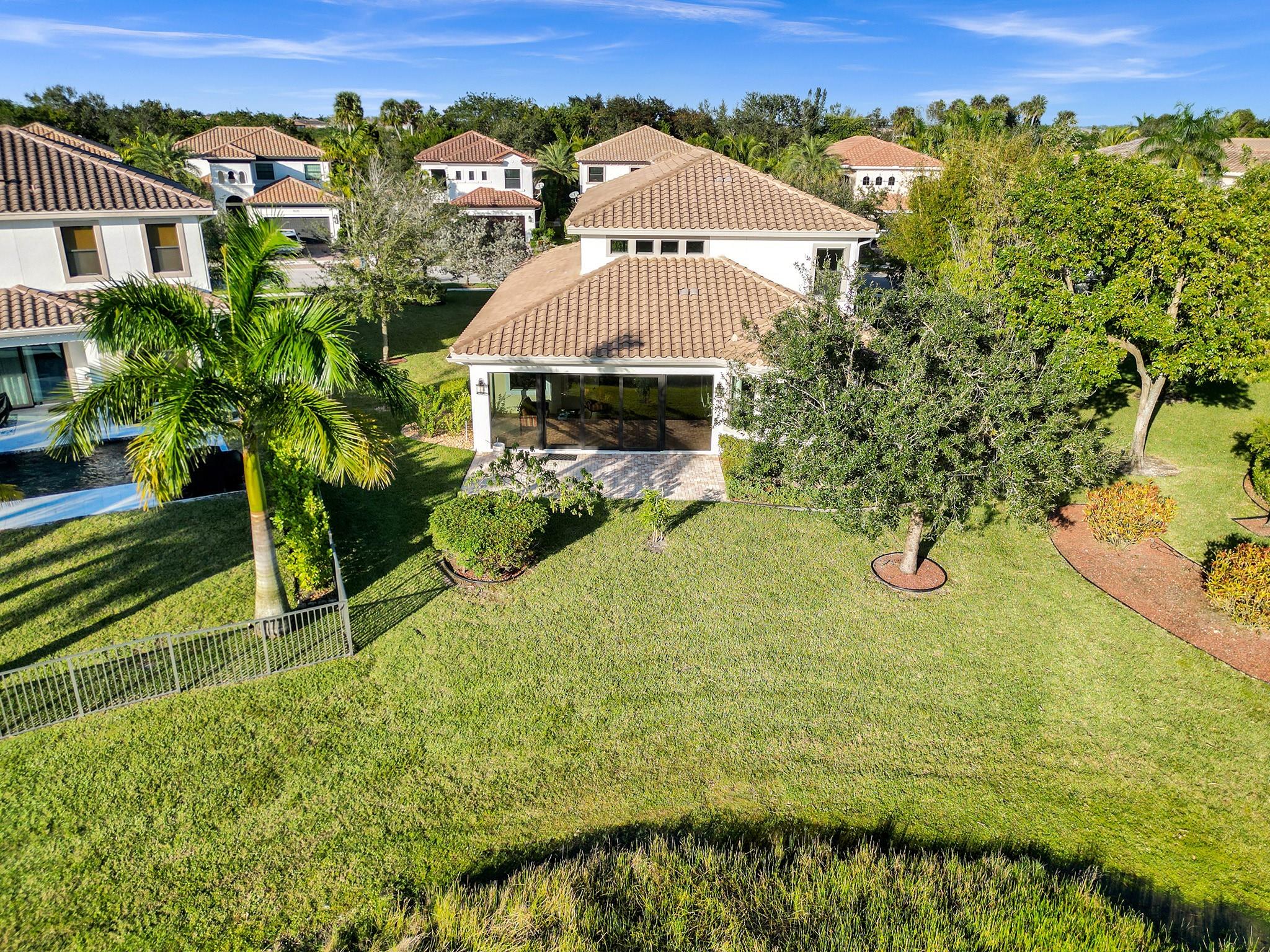 Parkland Golf & Country C - Residential