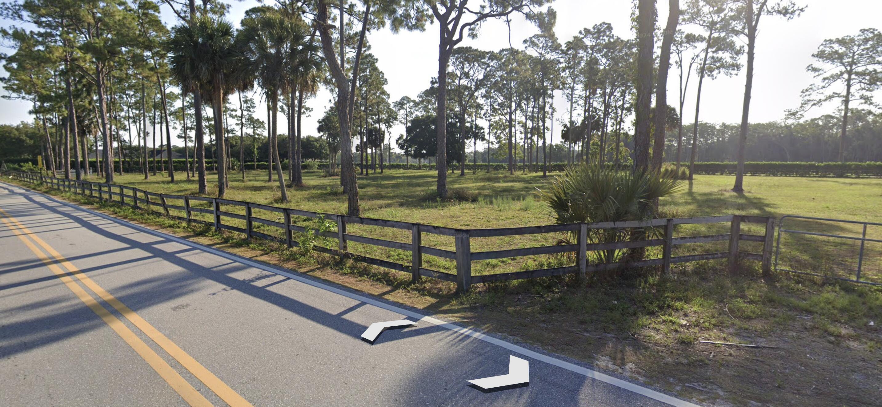 LOXAHATCHEE GROVES - Land