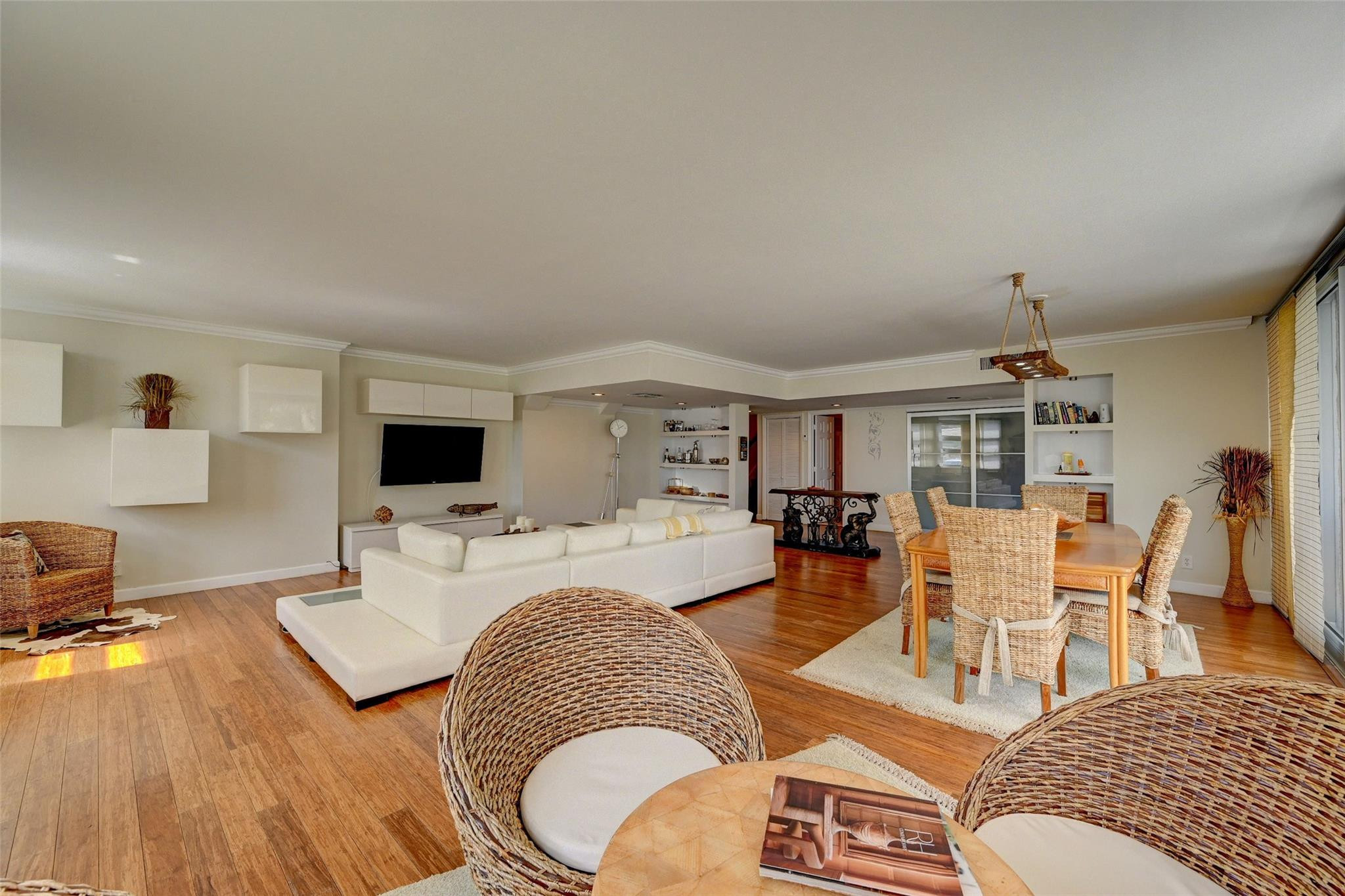 525 N Ocean Boulevard T-2