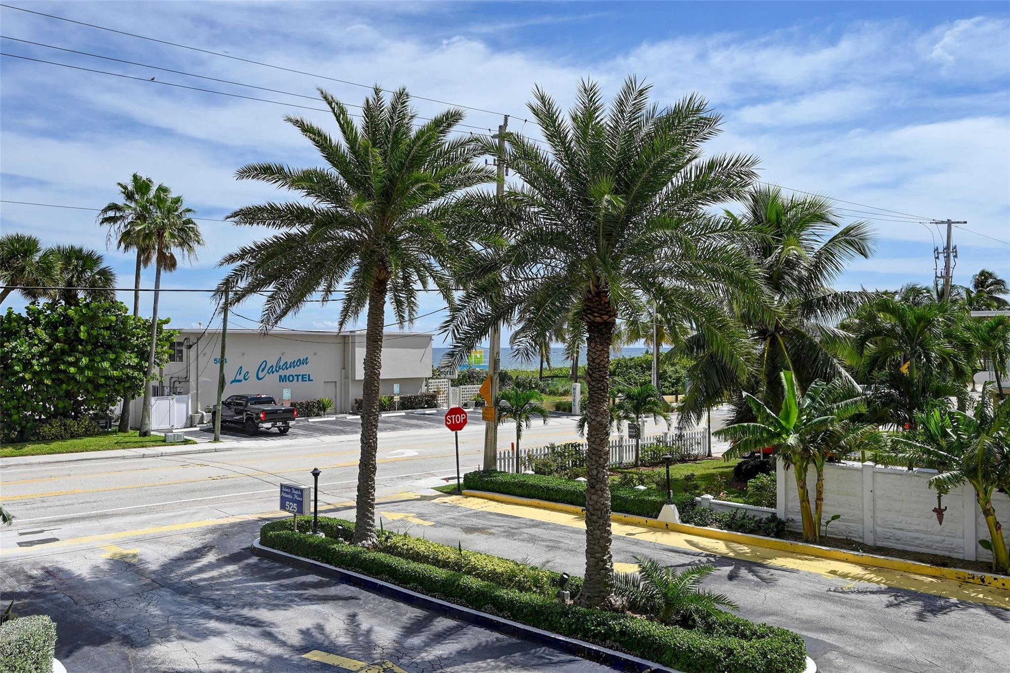 Silver Thatch - Residential