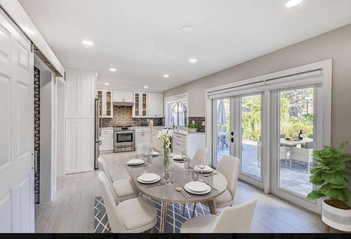 TWELVE OAKS CONDO - Residential