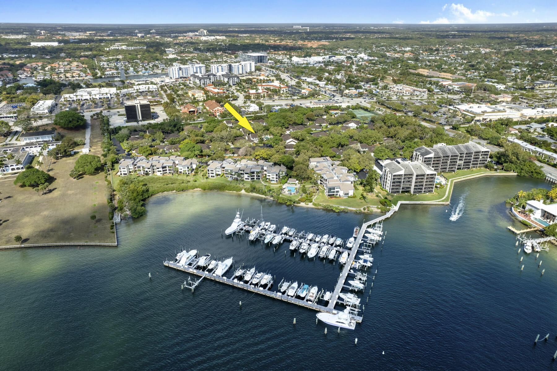 TWELVE OAKS CONDO - Residential