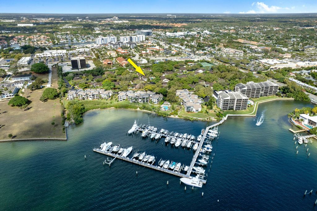 Photo of 11433 Shady Lane, North Palm Beach, FL 33408 (MLS # B26000481)