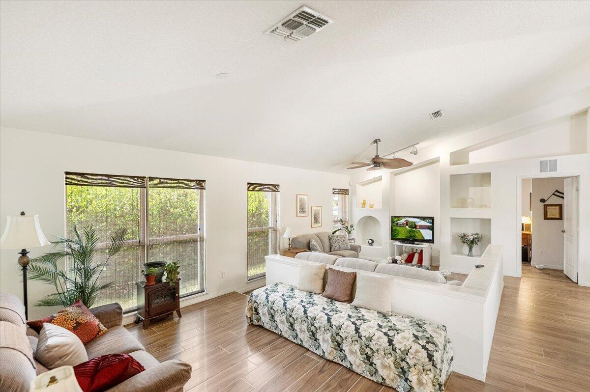 PORT ST LUCIE SECTION 35 - Residential