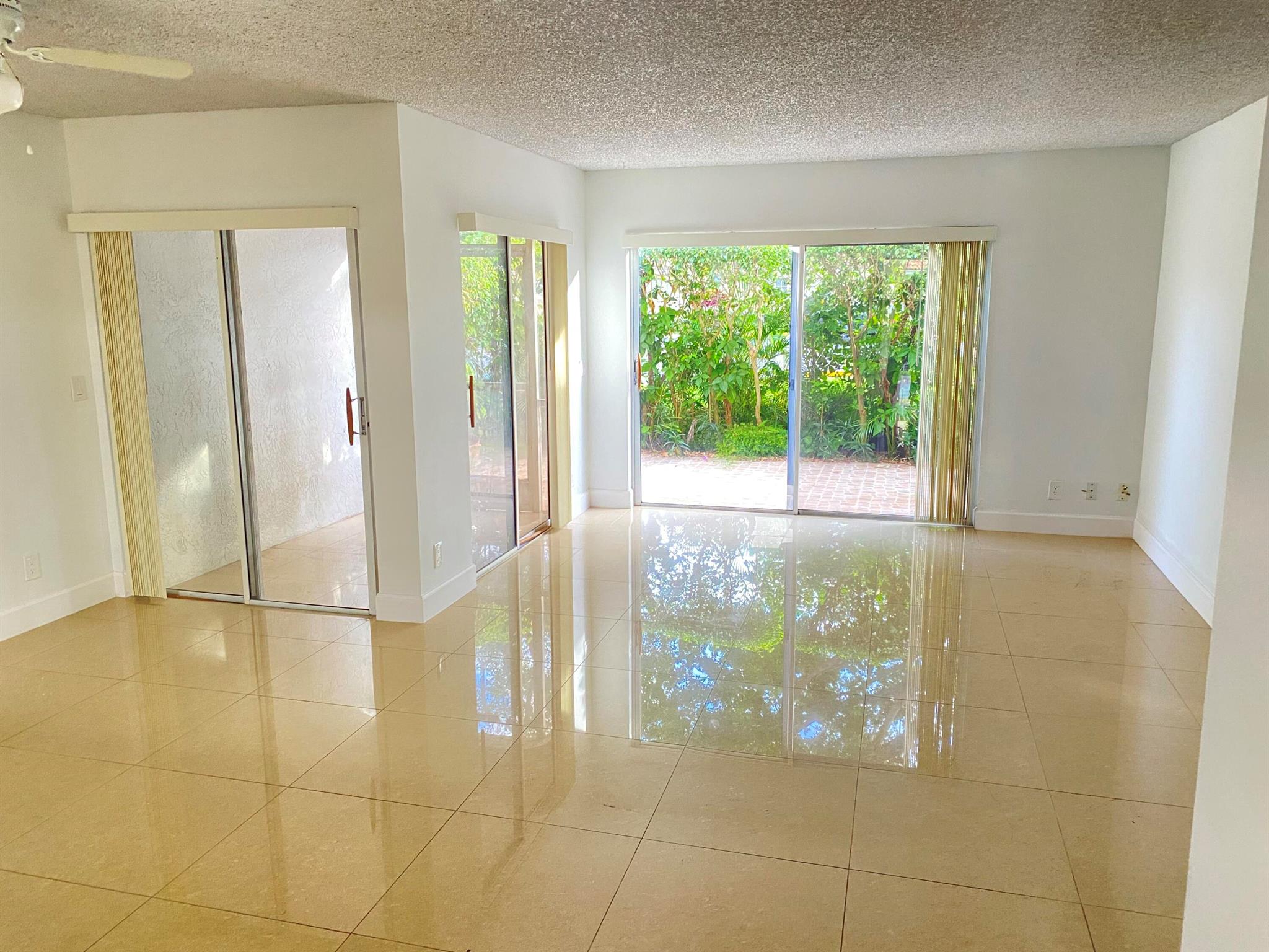 LAKES OF DEER CREEK - Residential