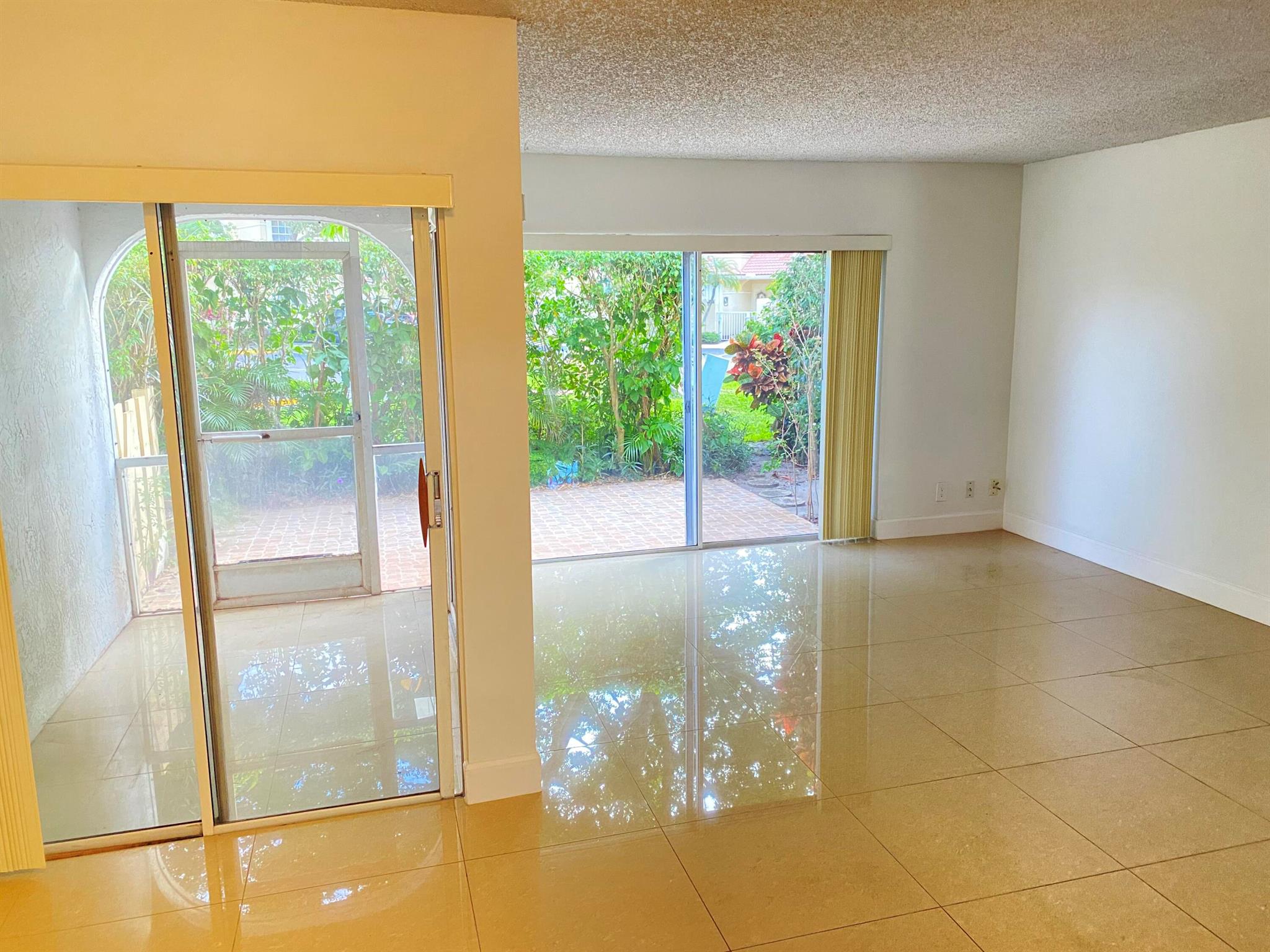 LAKES OF DEER CREEK - Residential