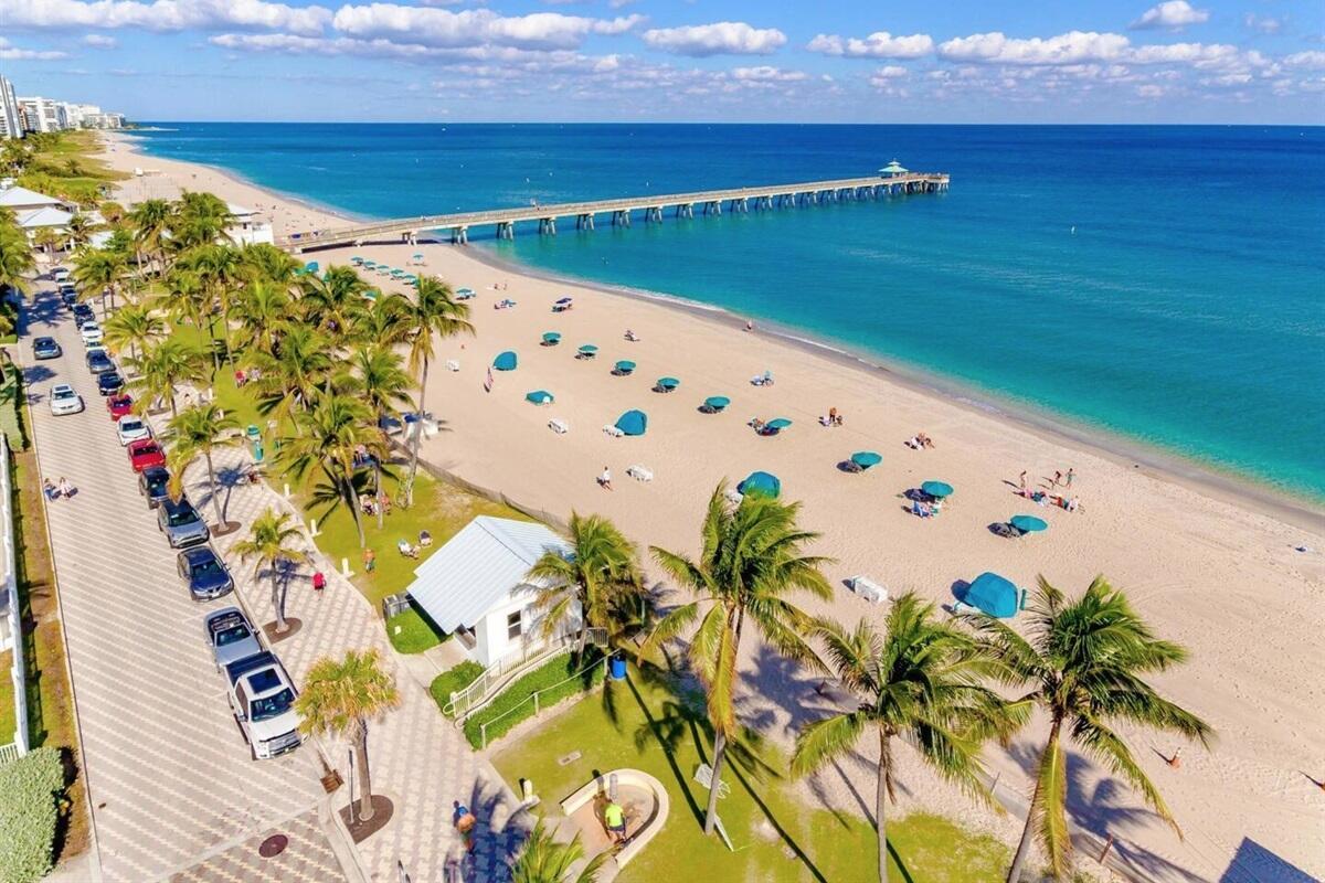 LAKES OF DEER CREEK - Residential