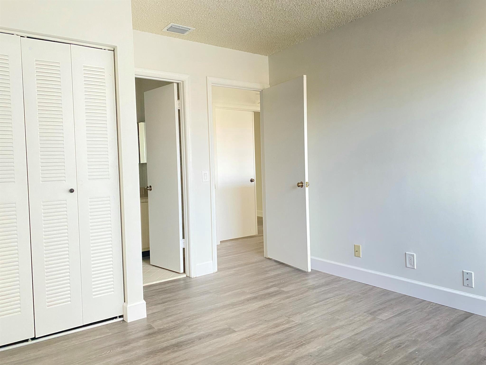 LAKES OF DEER CREEK - Residential