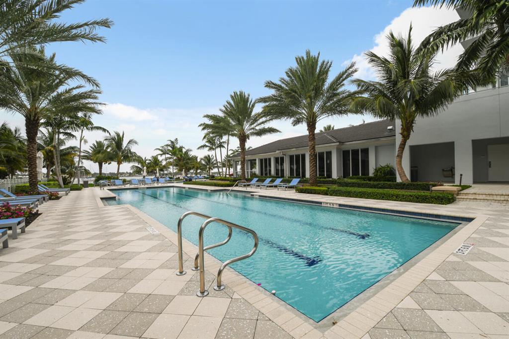WATER CLUB NORTH PALM BEA - Residential