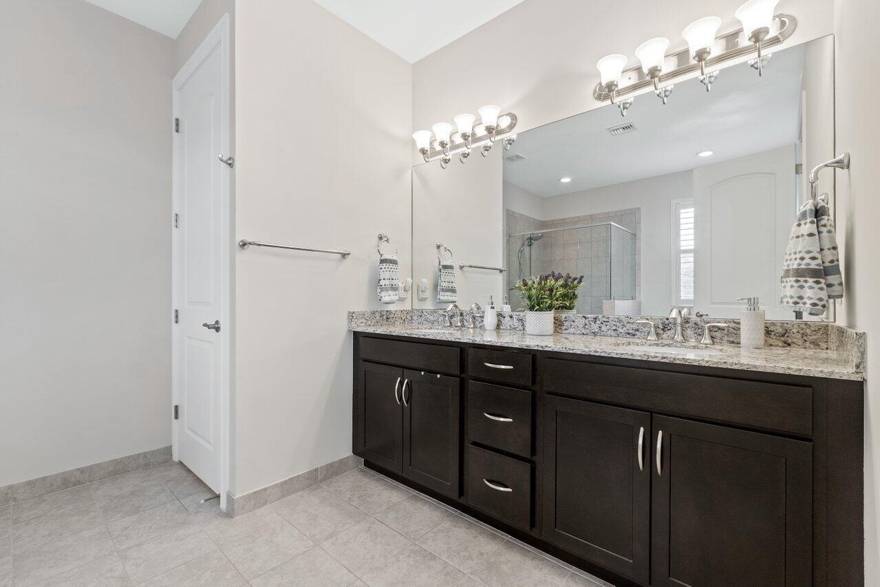 PARK CENTRAL AT CYPRESS K - Residential Lease