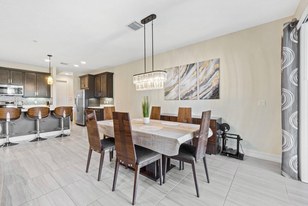 PARK CENTRAL AT CYPRESS K - Residential Lease