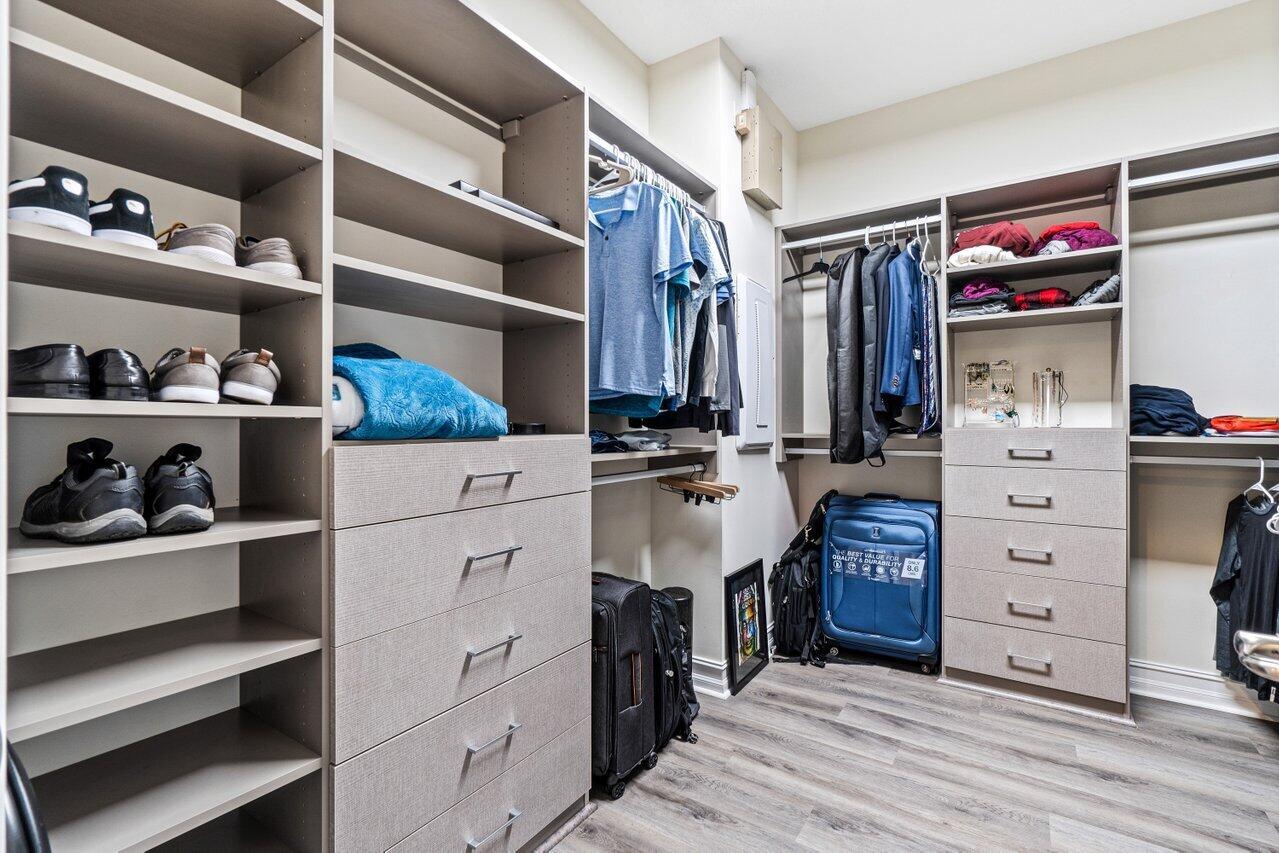 PARK CENTRAL AT CYPRESS K - Residential Lease