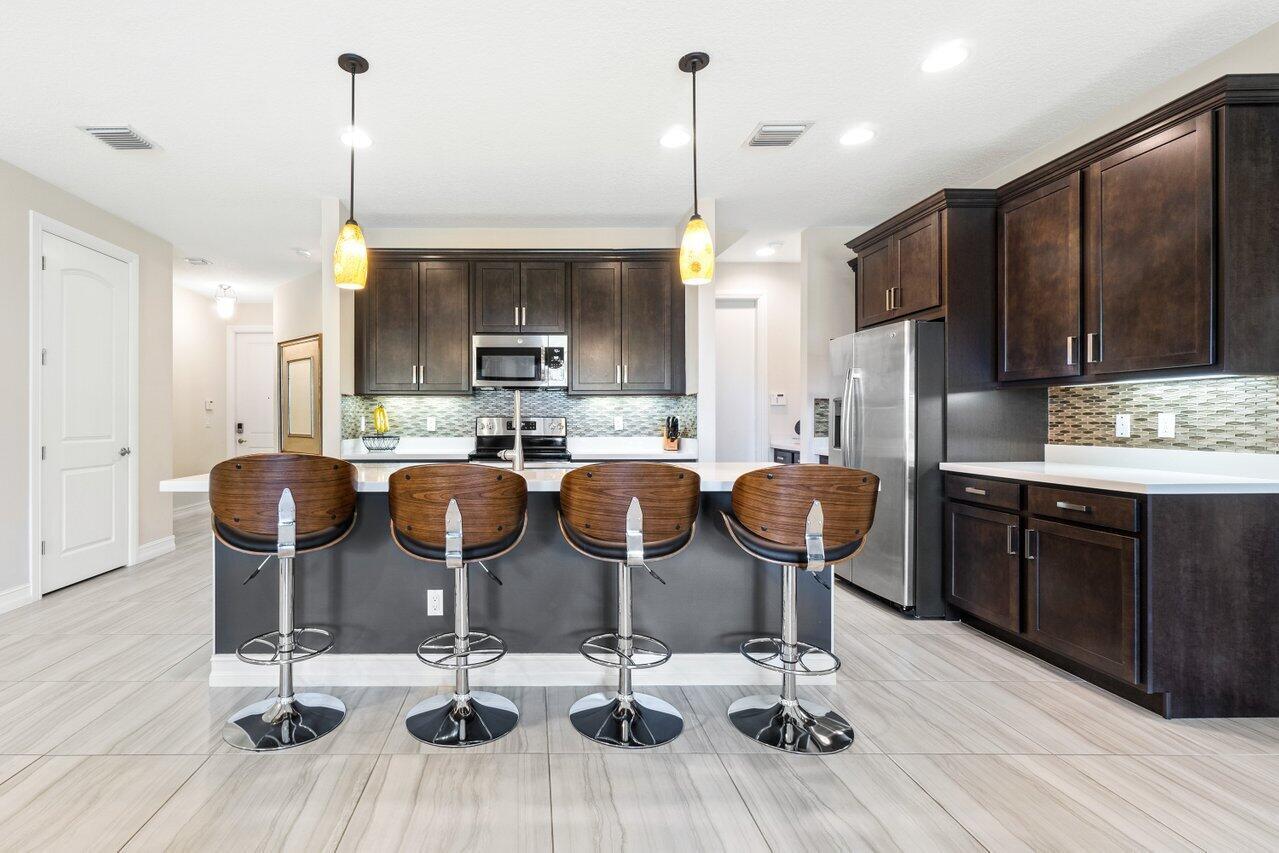 PARK CENTRAL AT CYPRESS K - Residential Lease