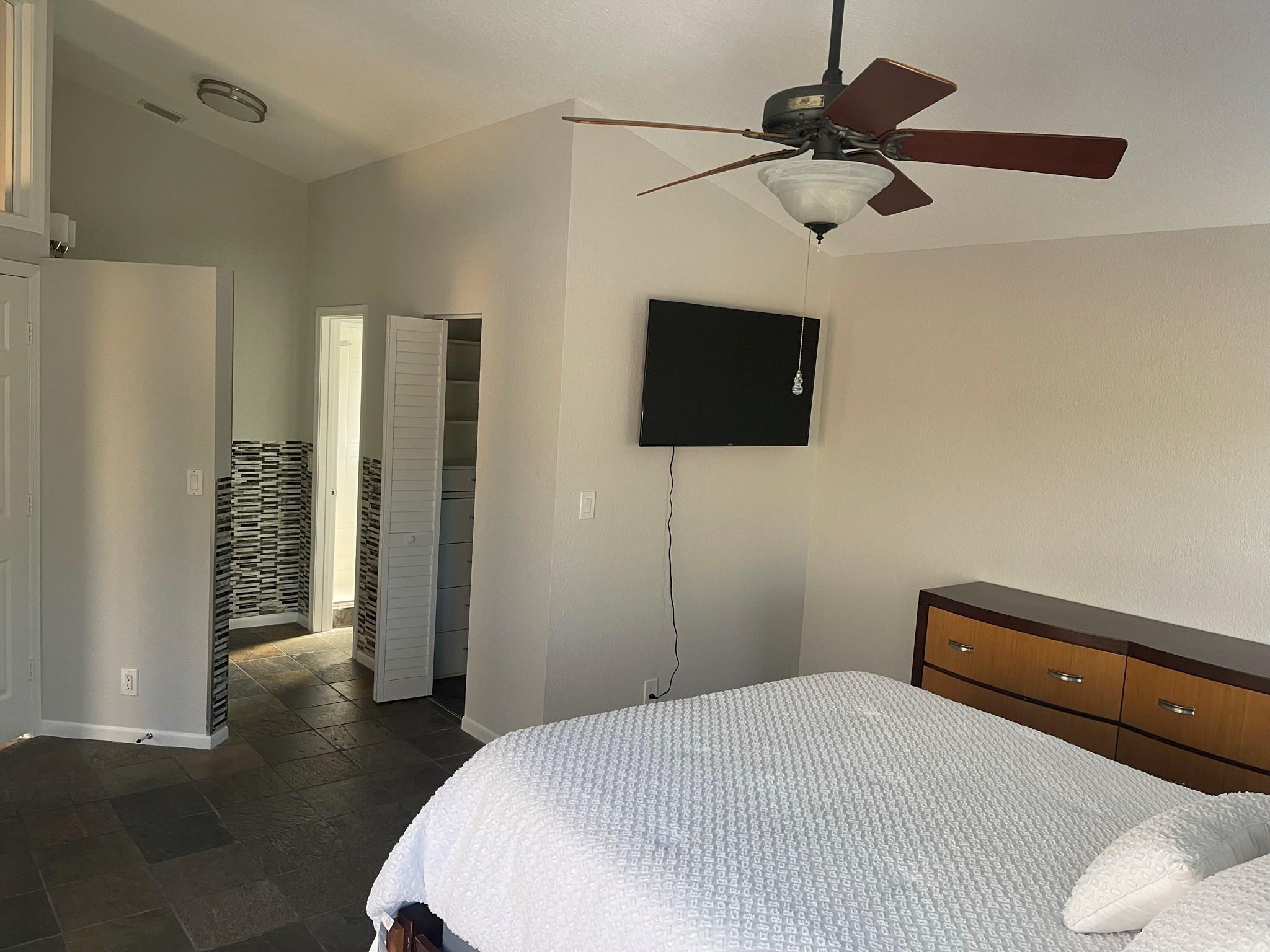 Sandy Ashley 127-36 B - Residential Lease