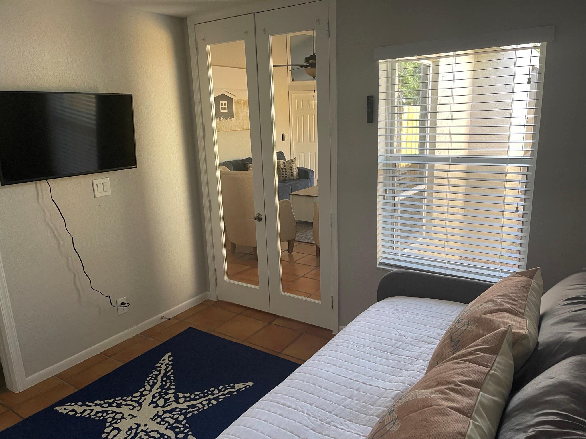 Sandy Ashley 127-36 B - Residential Lease