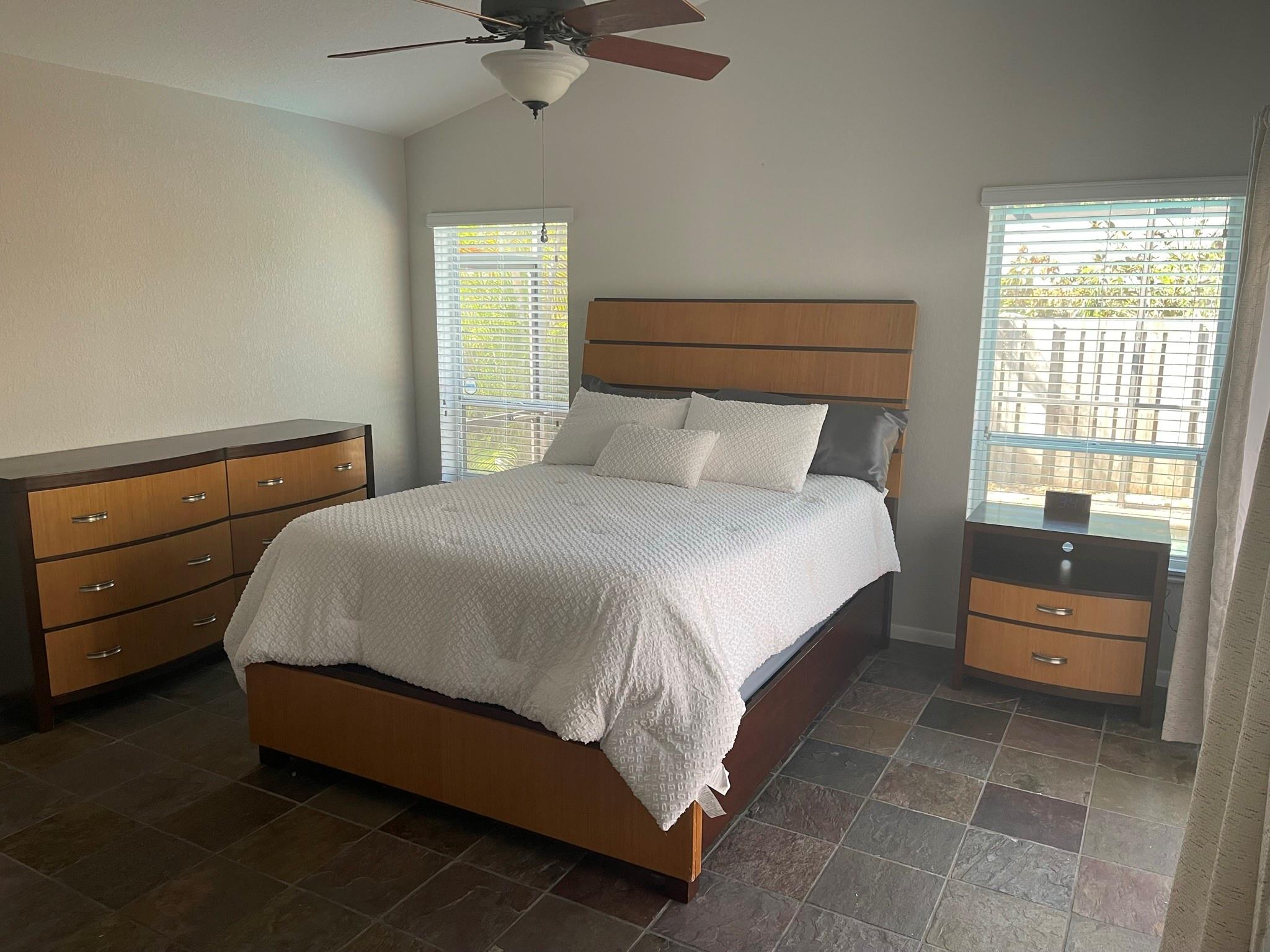 Sandy Ashley 127-36 B - Residential Lease