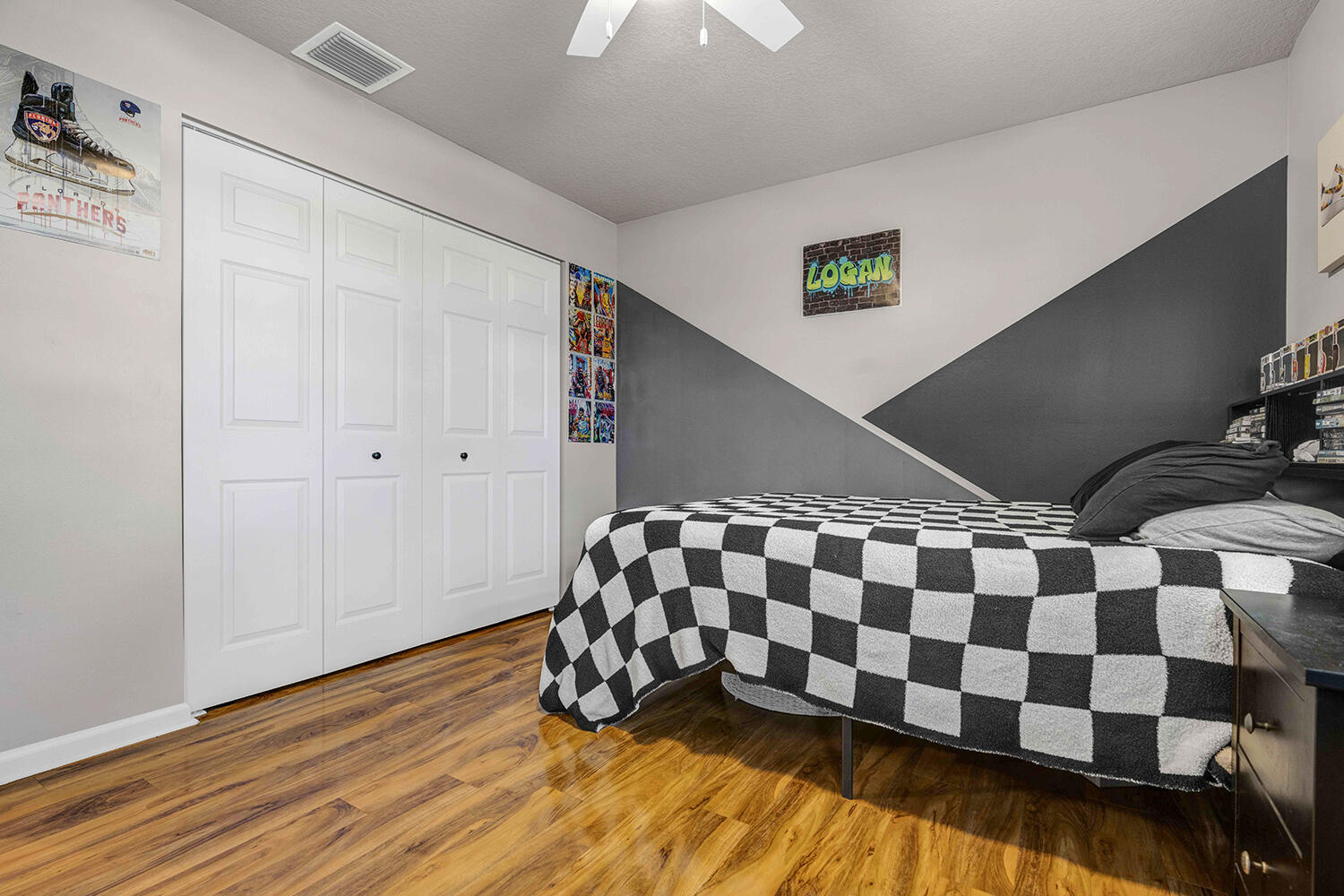 Crescent Lakes - Residential