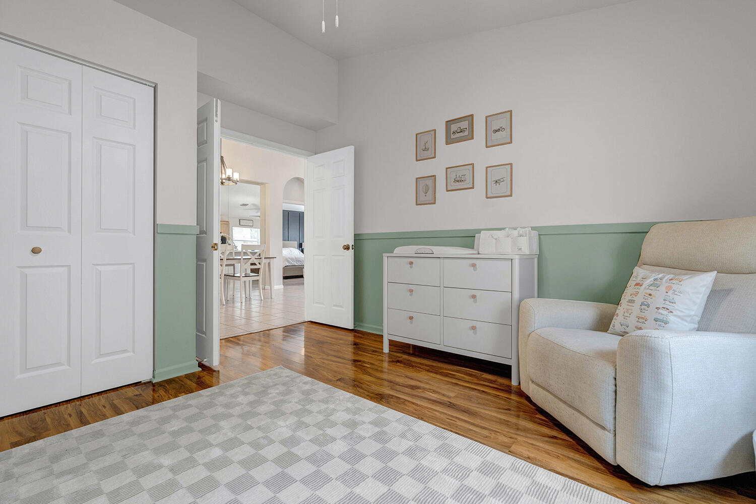 Crescent Lakes - Residential