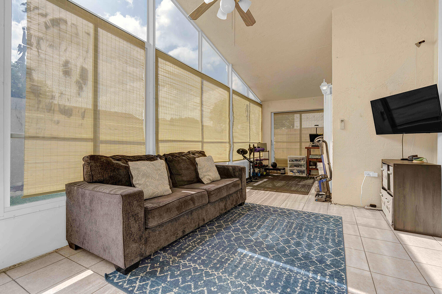 Crescent Lakes - Residential