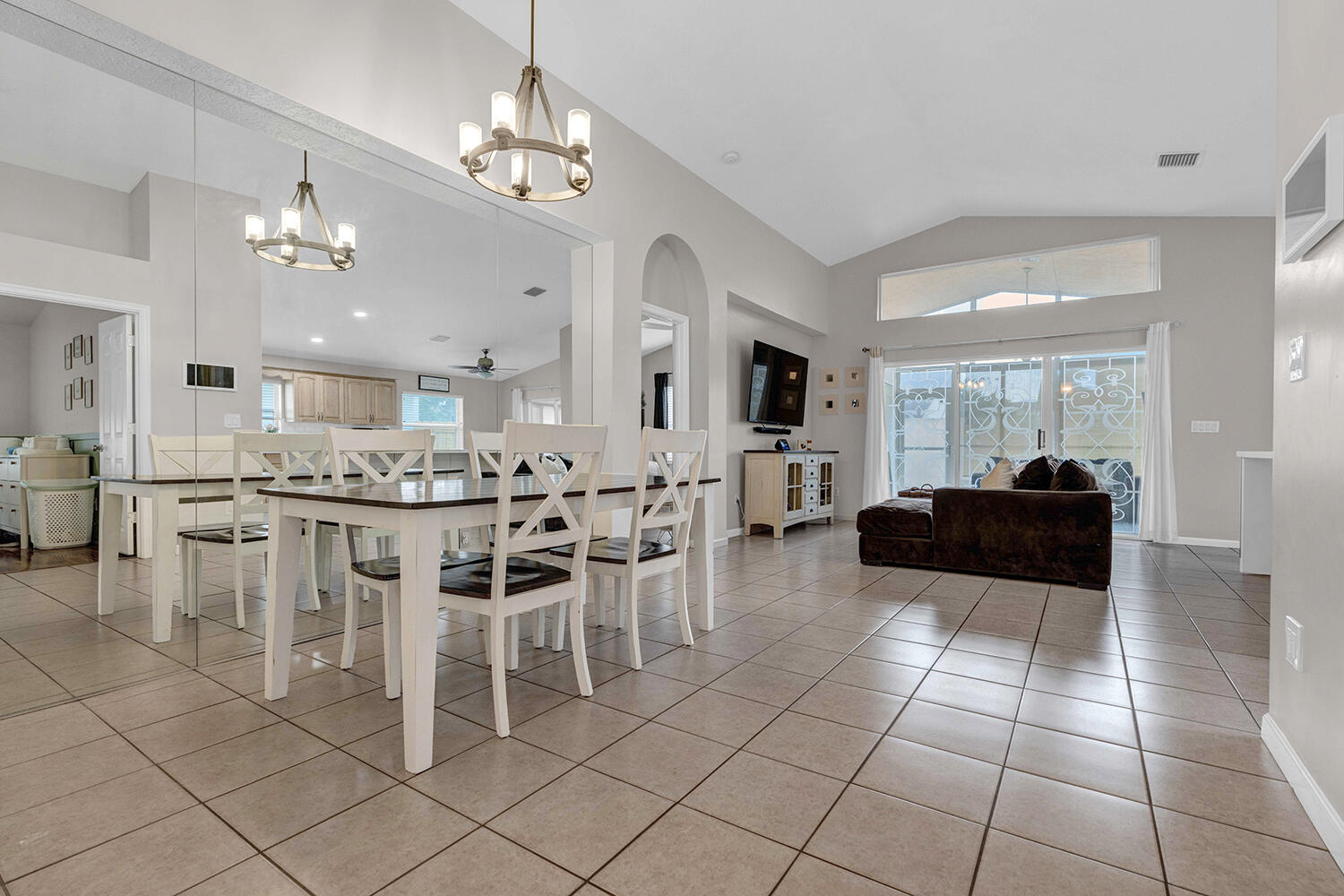 Crescent Lakes - Residential