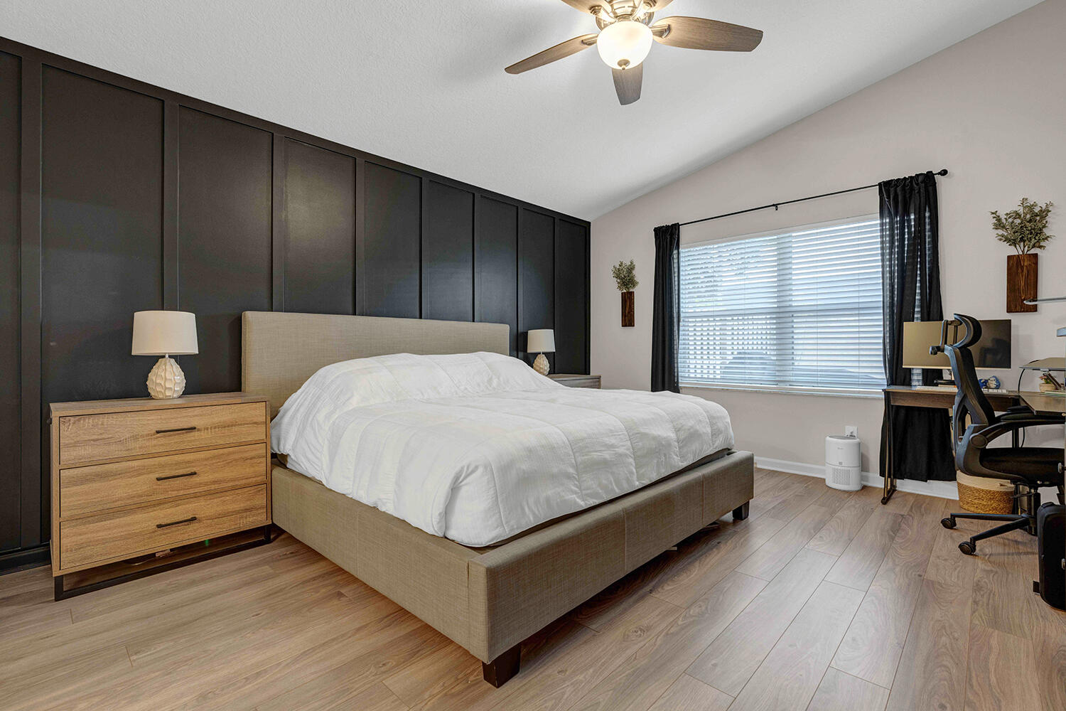 Crescent Lakes - Residential