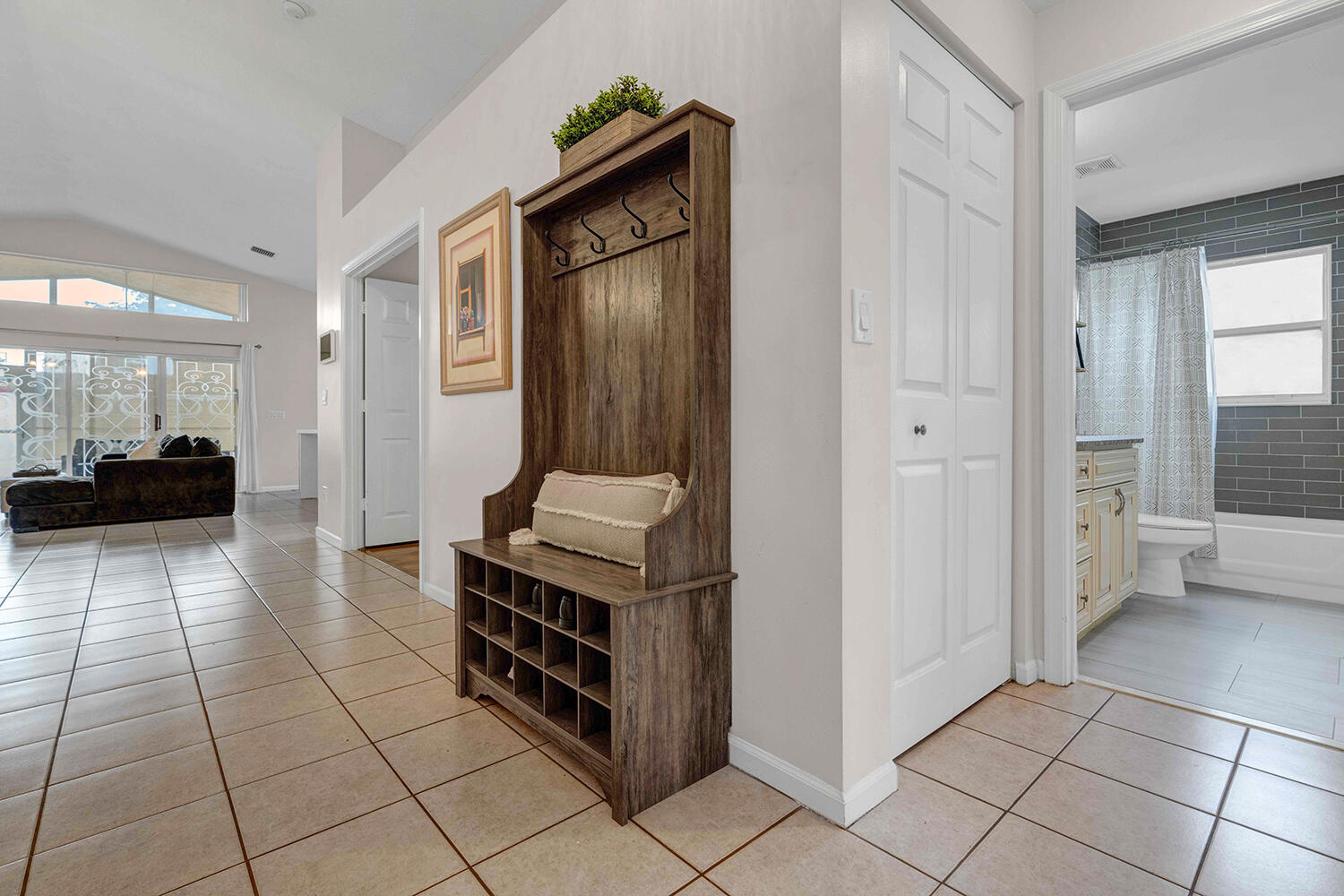 Crescent Lakes - Residential