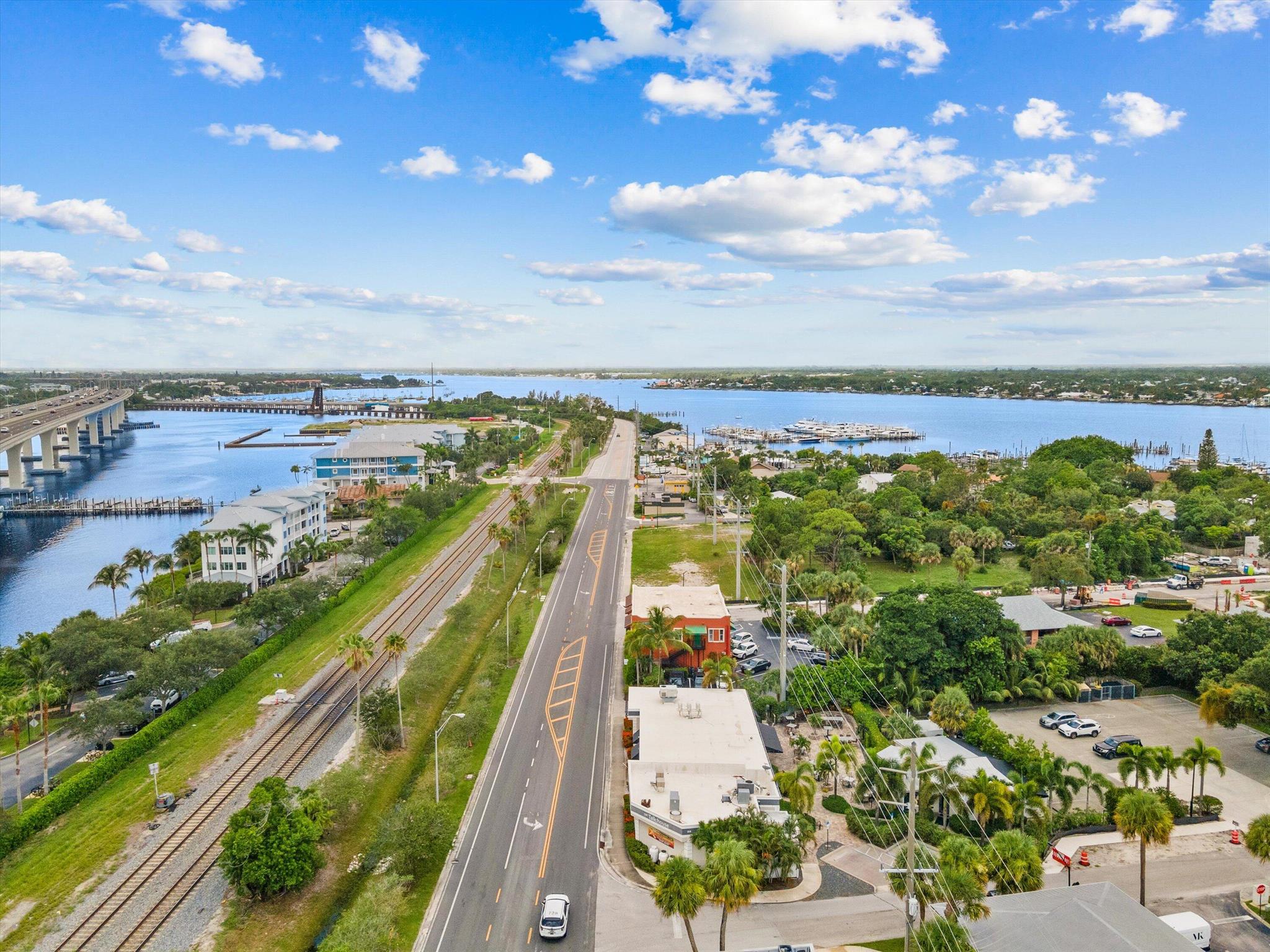 RIVERSIDE PARK - Commercial Sale