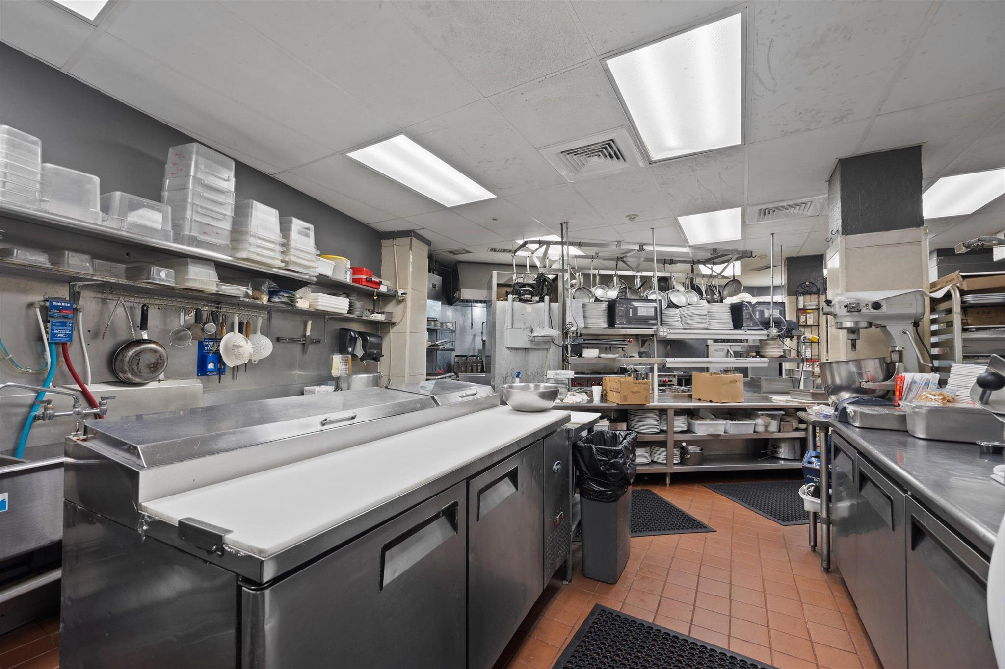 RIVERSIDE PARK - Commercial Sale