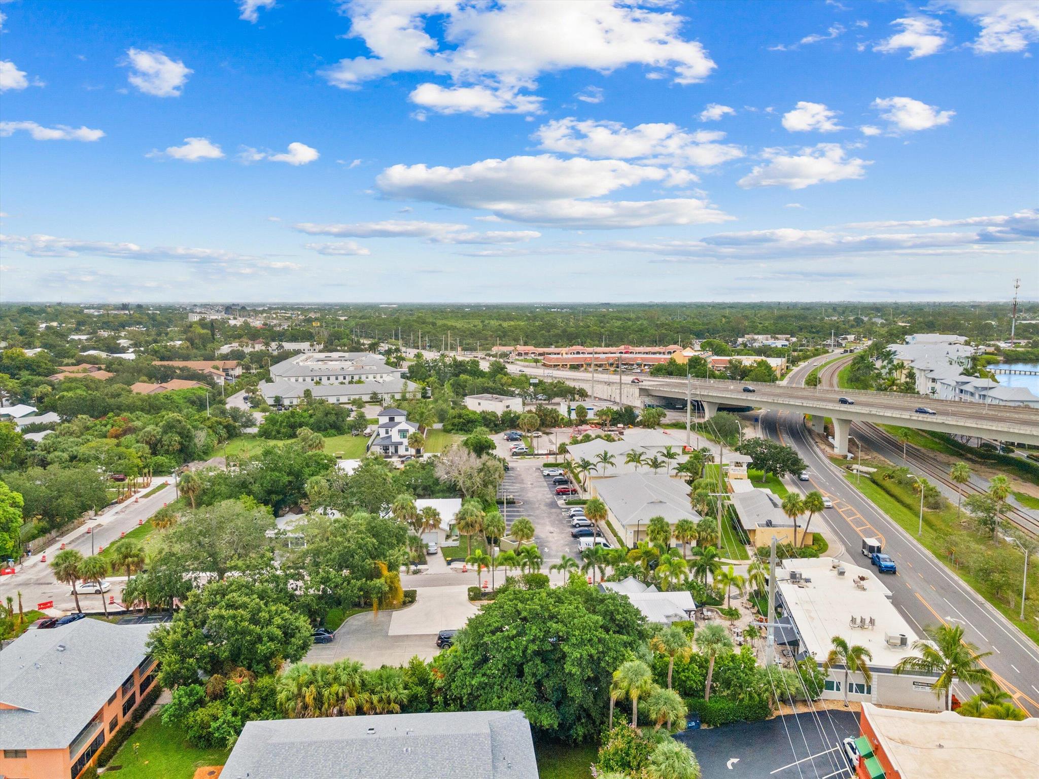 RIVERSIDE PARK - Commercial Sale