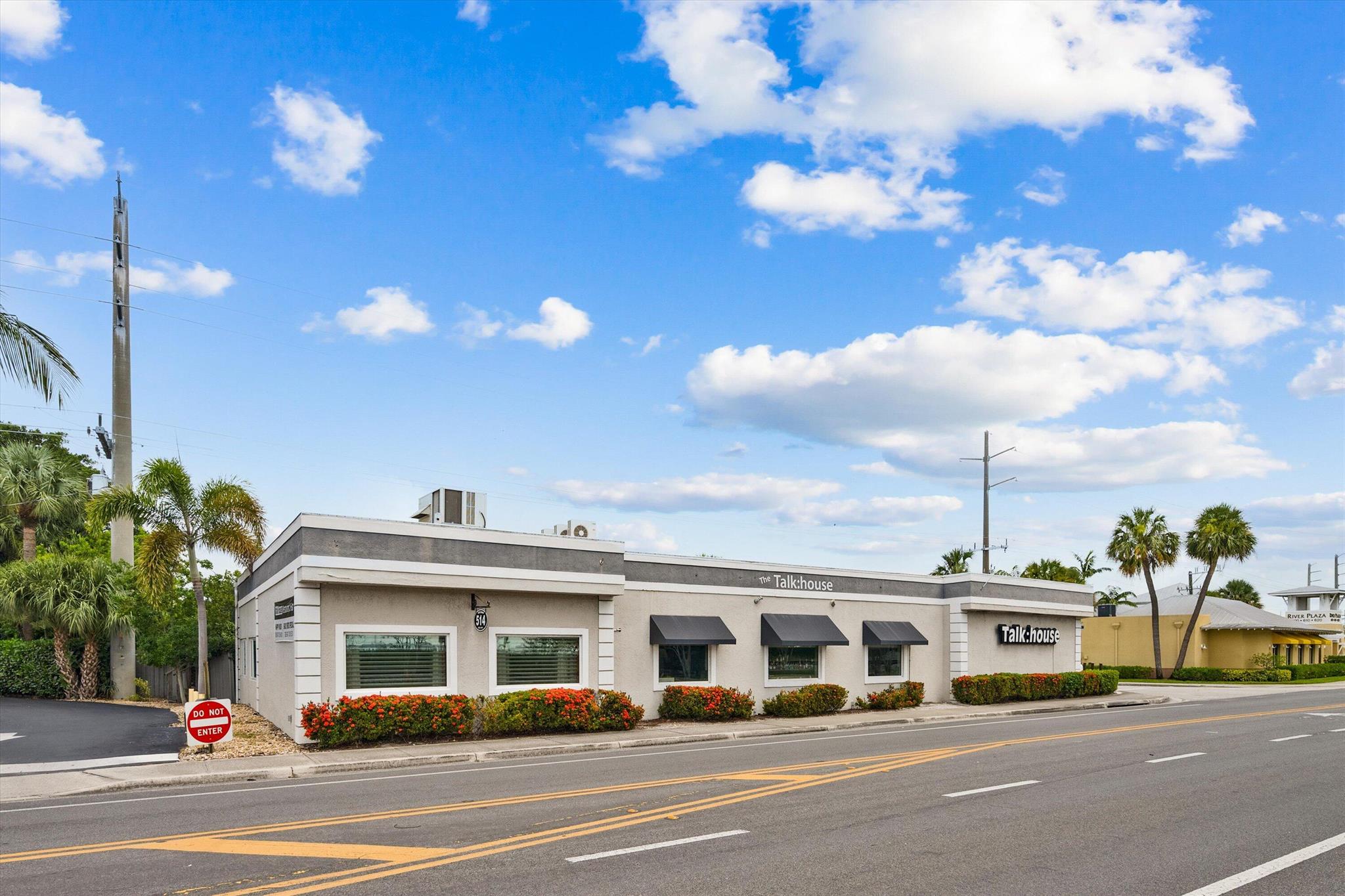 514 NW Dixie Highway