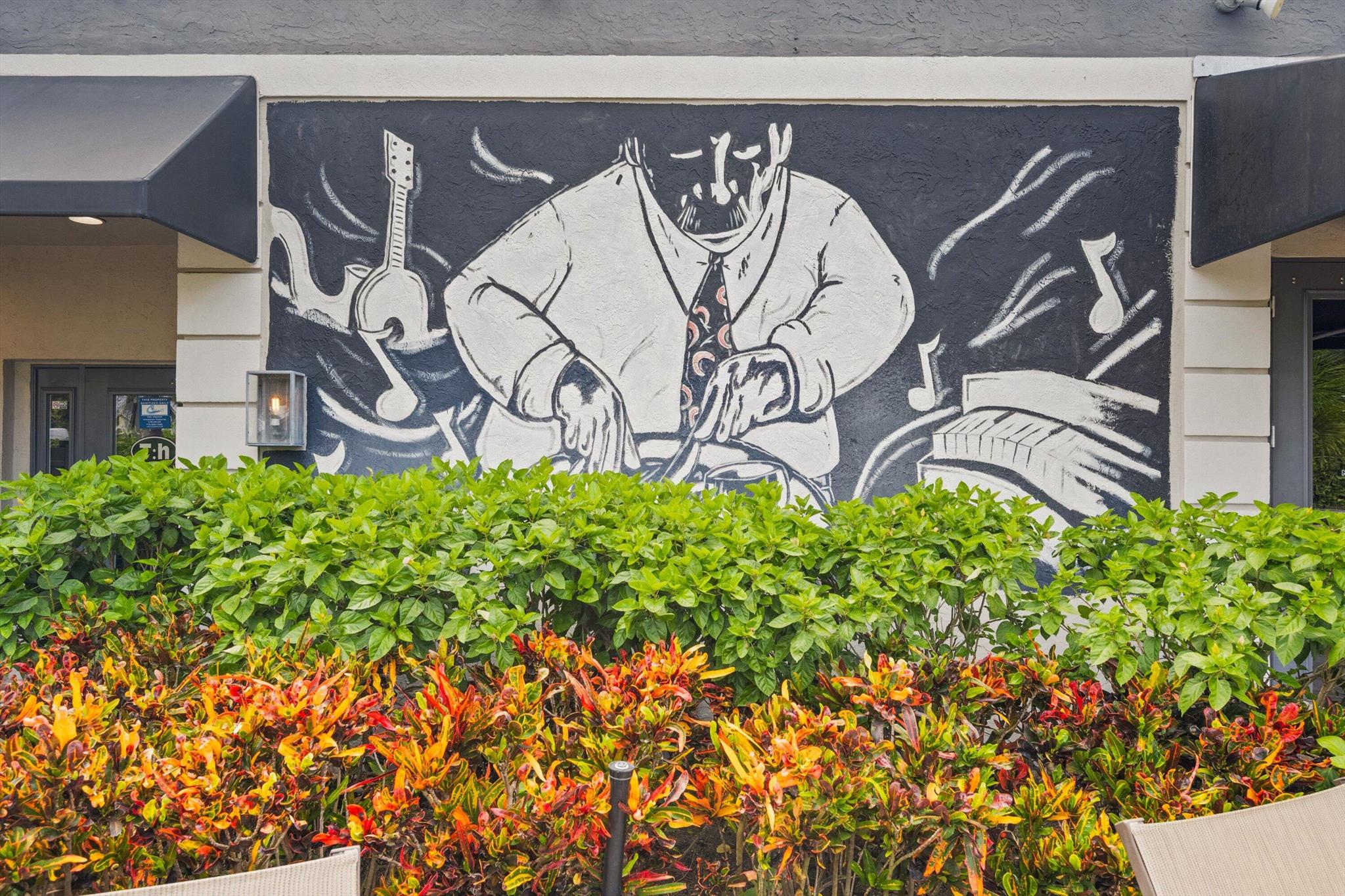 RIVERSIDE PARK - Commercial Sale